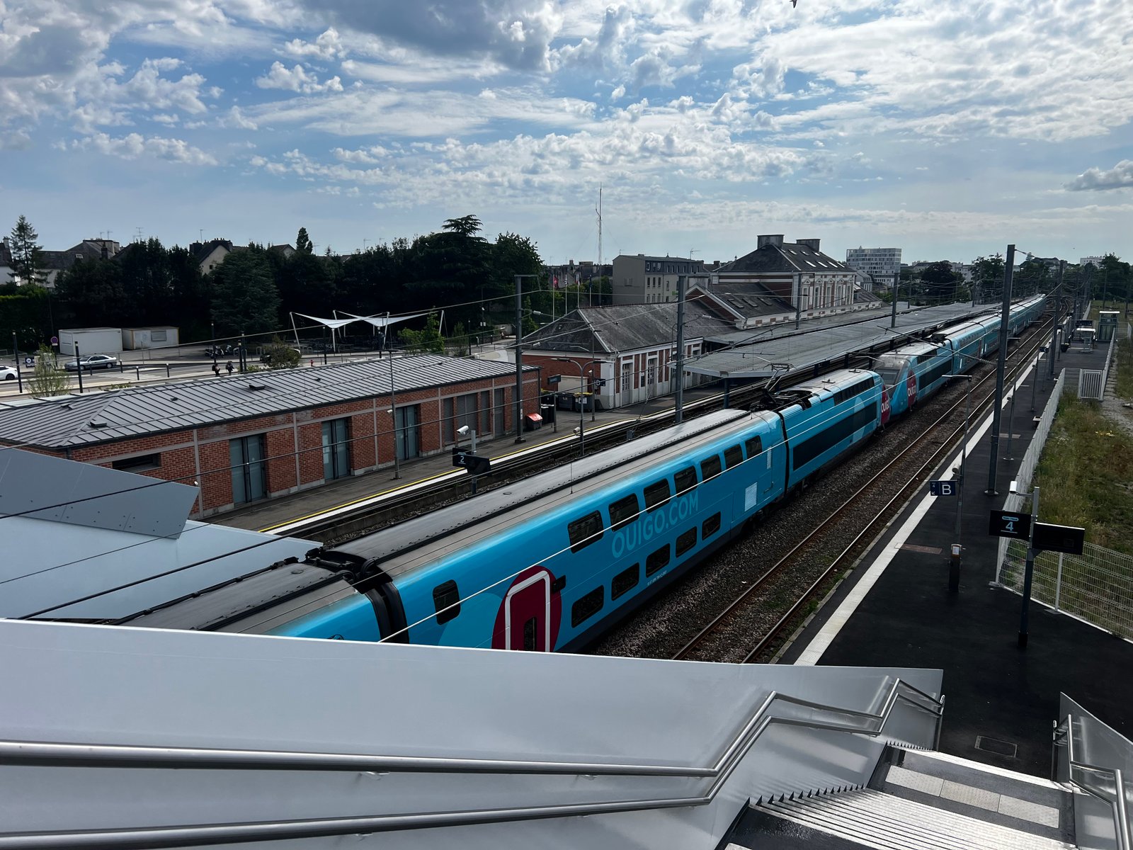 Taxi VTC Vannes — gare de Vannes transfert chauffeur privé Allo Chauffeur 56